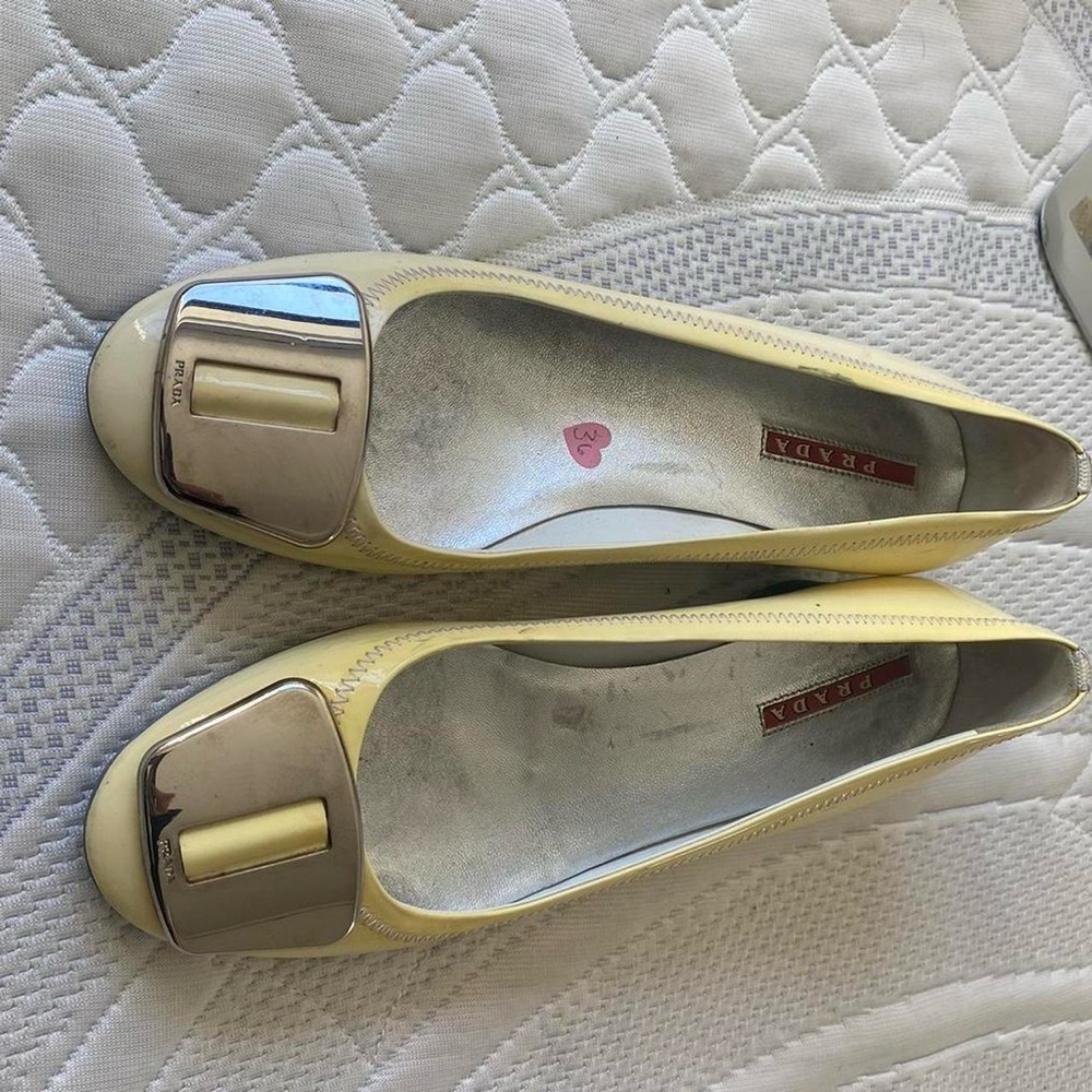 prada cream and silver kitten heels sz 36